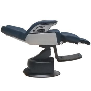 日本进口宝贝蒙 高档电动理发椅 REGALO II